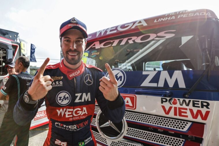 foto de Raphael Abbate. piloto da Copa Truck, para ilustrar o piloto que conquistou polo position na competição da categoria