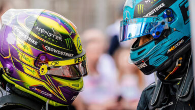 Foto com Lewis Hamilton, piloto da Mercedes, durante prova da F1 no GP do Azerbaijão para ilustrar a opinião do piloto sobre o desempenho da equipe na etapa da competição