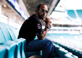 Lewis Hamilton começa 2023 melhor do que a temporada passada