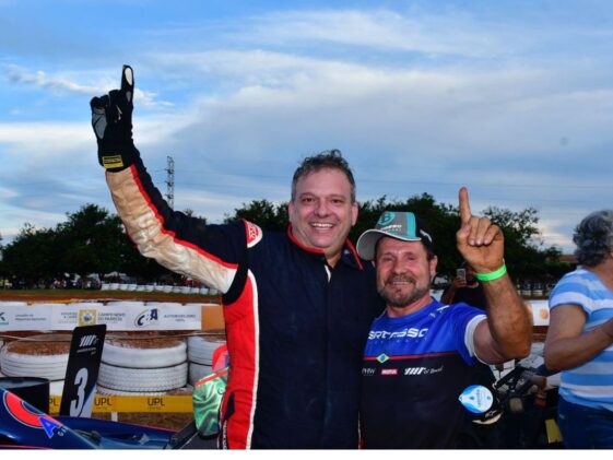 O VNT Brasil é organizado pelo grupo SR e a Associação Nacional de Velocidade na Terra, com apoio e supervisão técnica e desportiva da Confederação Brasileira de Automobilismo e Federações de Automobilismo nos estados onde será realizado. O time de patrocinadores conta com UPL, FG Empreendimento, Inpasa Energia, Petronas, RZK Rental e TMG Genética. Acompanhem as novidades e bastidores pelas páginas oficiais no Instagram e Facebook @vntbrasil.