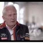 Consultor da Red Bull foi piloto da F1, durante a década de 70, até perder a visão, depois de ser atingido por uma pedra.