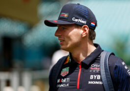 O atual bicampeão da Fórmula 1 (F1), Max Verstappen, dominou o dia inicial do GP de Miami