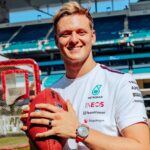 Mick Schumacher teve carreira apenas razoável até chegar a F1 como titular da Haas. Mick é piloto de teste da Mercedes, desde o inicio de 2023, e tem contrato de 1 ano