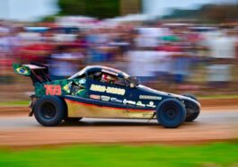 O VNT Brasil é organizado pelo grupo SR e a Associação Nacional de Velocidade na Terra, com apoio e supervisão técnica e desportiva da Confederação Brasileira de Automobilismo e Federações de Automobilismo nos estados onde será realizado. O time de patrocinadores conta com UPL, FG Empreendimento, Inpasa Energia, Petronas, RZK Rental e TMG Genética.