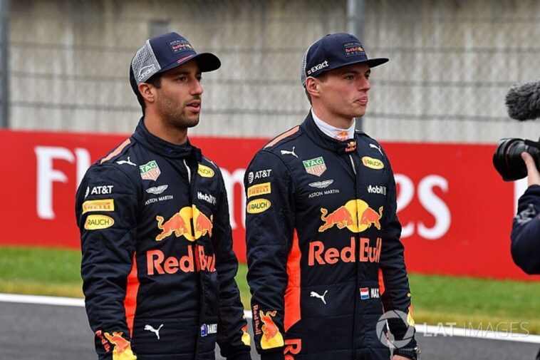 Ricciardo e Verstappen