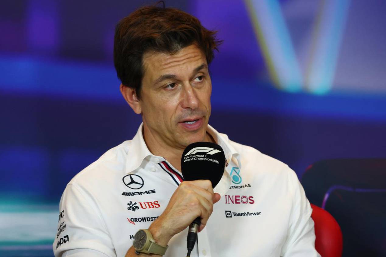 Toto Wolff diz que Red Bull é responsável por “drama” em torno de caso Horner