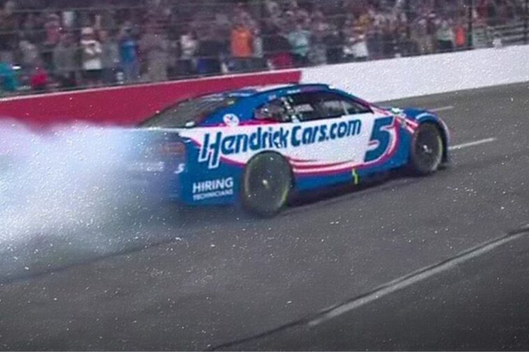 Larson Nascar