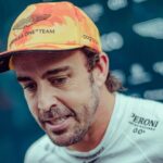 Red Bull tentou Alonso