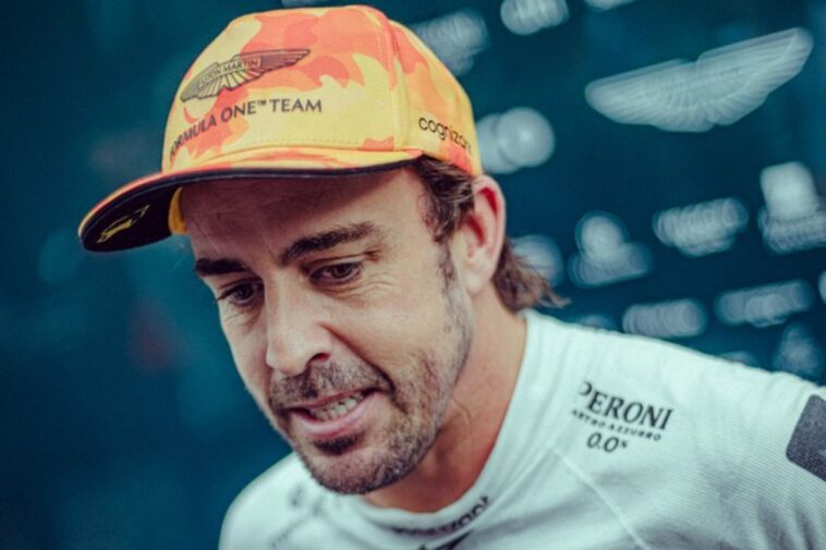 Red Bull tentou Alonso