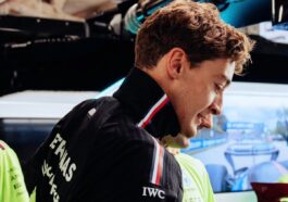 Disputa da Mercedes com a Aston Martin na Fórmula 1