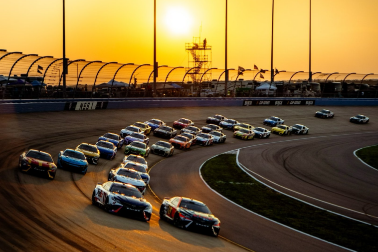 Carl Edwards pode voltar à Nascar (1)