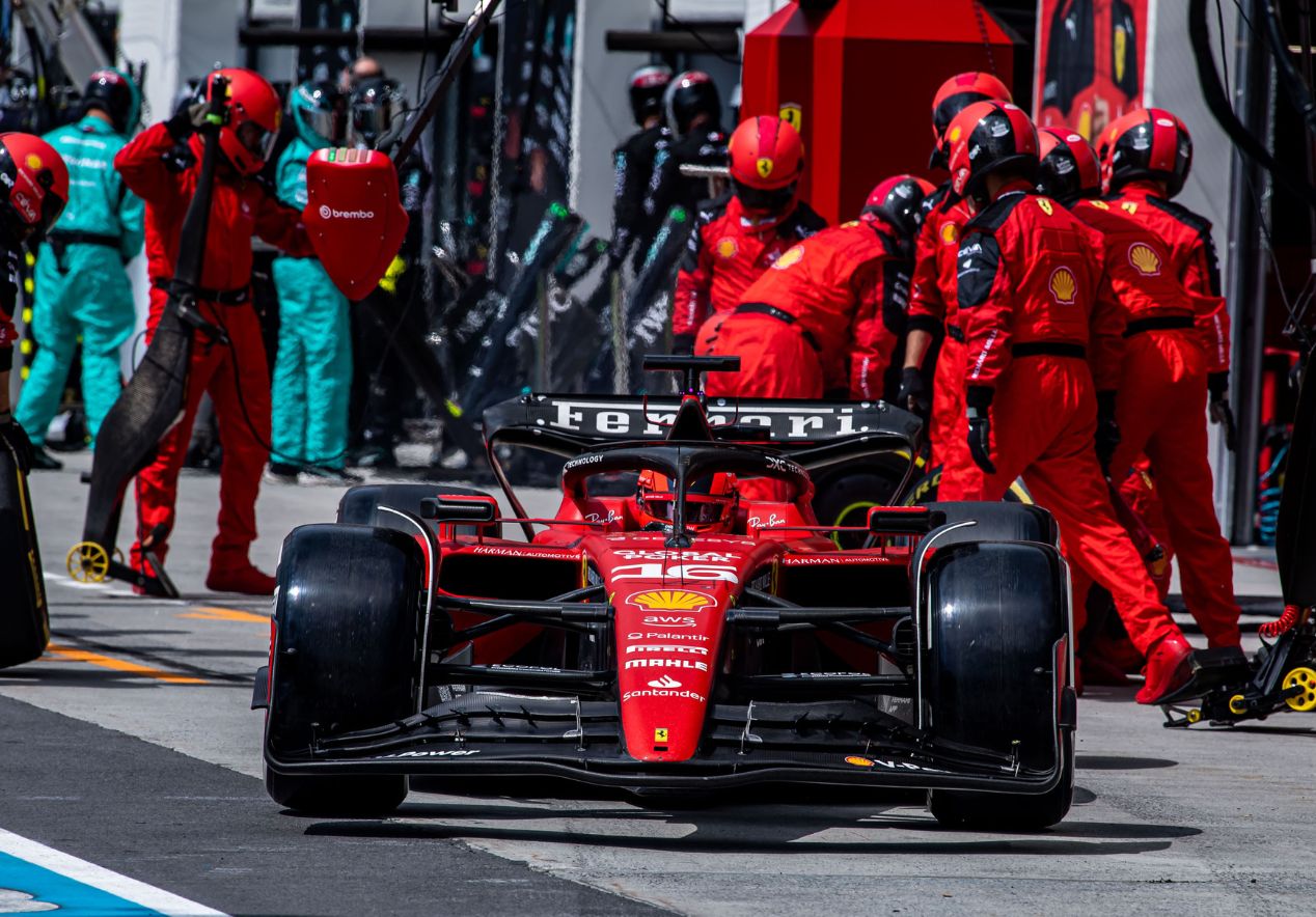 F1: Sainz coloca Ferrari na frente e lidera 1º treino do GP da Austrália, fórmula 1