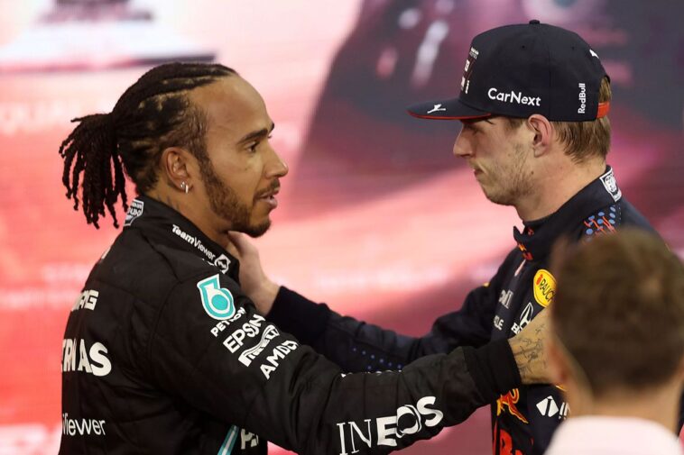 Max Verstappen e Lewis Hamilton na Fórmula 1.