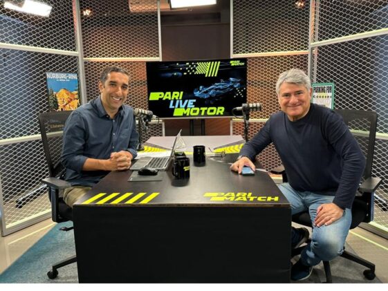 Cleber Machado ficou na Globo, até 2023, quando foi dispensado pela emissora carioca. Ele é a voz do icônico GP da Áustria de 2002.