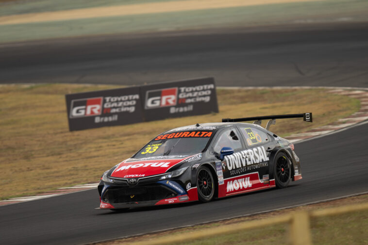 Stock Car: Piquet Jr. larga do top-10 com a Universal em Goiânia