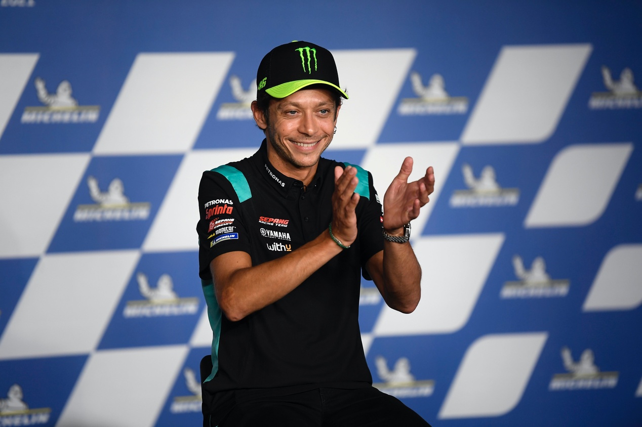 Valentino Rossi celebra segundo lugar nas 6 Horas de Ímola: “Muito feliz”