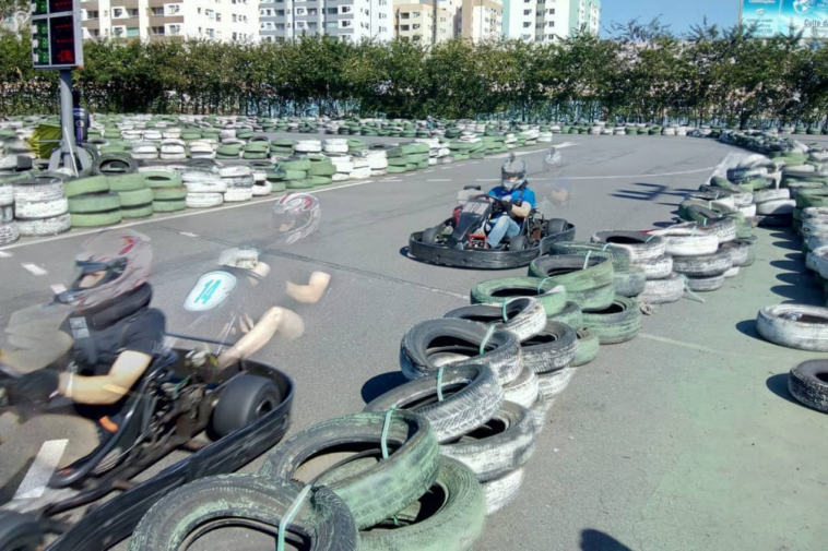 Pista de kart no Kartódromo de Jardim Camburi.