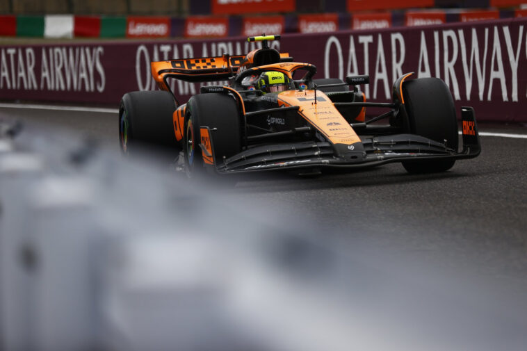 Imagem de carro da McLaren para ilustrar a equipe que estreitou laços com a Toyota e alimenta rumores da equipe japonesa voltar ao grid da categoria