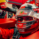 Carlos Sainz, piloto da Ferrari, após pole no GP de Singapura (2023)