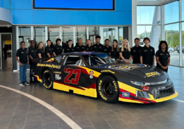 Foto de pilotos do programa NASCAR Drive for Diversity Driver Development Program para ilustrar o brasileiro Arthur Gama que foi selecionado e pode ingressar na categoria