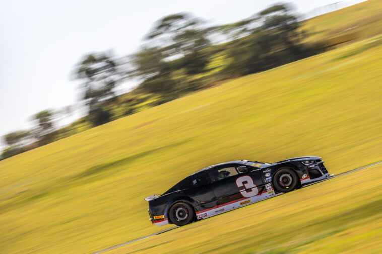 Nascar Brasil: Beto Monteiro disputa etapa final da Special