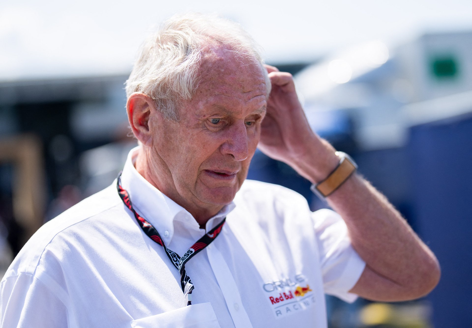Helmut Marko vê rivais ‘mais perto’ da Red Bull: “Competição ficando acirrada”