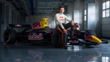 Max Verstappen, pela Toro Rosso, em 2015.