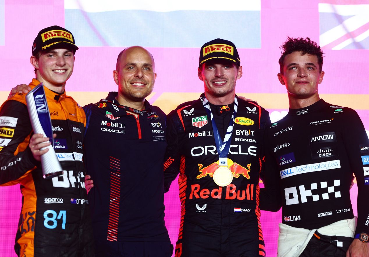 Max Verstappen, Lando Norris e Oscar Piastri