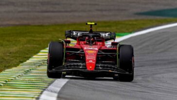 Carlos Sainz foi o mais rápido do treino livre do GP de Interlagos Ferrari