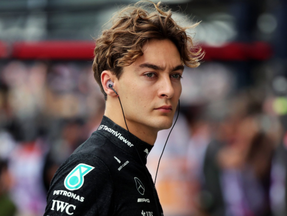 Foto de George Russell, da Mercedes, para ilustrar o piloto que fez um balanço da temporada da equipe e revelou projeção para 2024 na Fórmula 1.