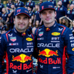 Foto de Sergio Pérez e Max Verstappen na RBR para representar o piloto mexicano que faz parceria com o holandês e tem futuro em aberto na equipe, segundo o chefe da Red Bull Racing, Christian Horner