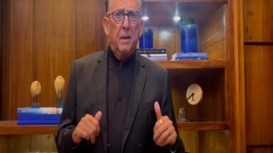 Galvão Bueno falou sobre Hamilton na Ferrari