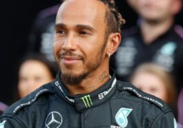 Lewis Hamilton estreou na Fórmula, em 2007, já na McLaren, foi campeão em 2008