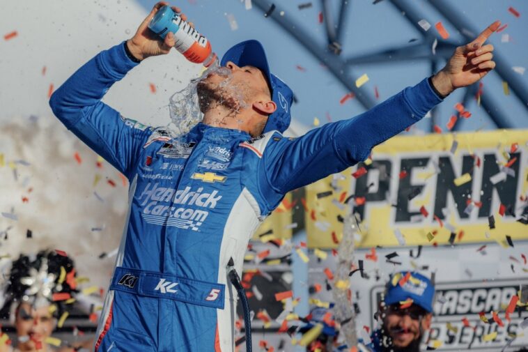 Kyle Larson celebra primeira vitória na Nascar em 2024