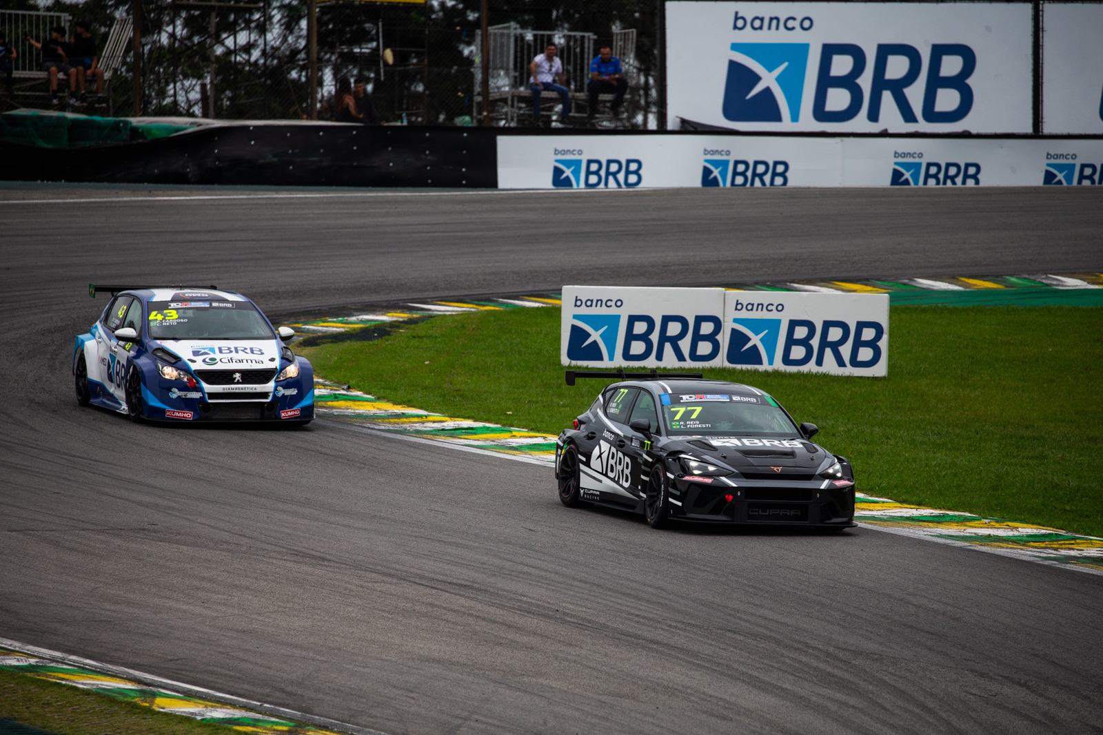 A corrida do TCR South America Banco BRB e do TCR Brasil Banco BRB volta a volta em Interlagos