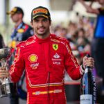 Carlos Sainz, piloto da Ferrari, não vai para a Mercedes
