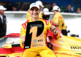 Aléx Palou conquista pole em Indianápolis