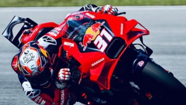 Pedro Acosta em ação na MotoGP pela Tech3