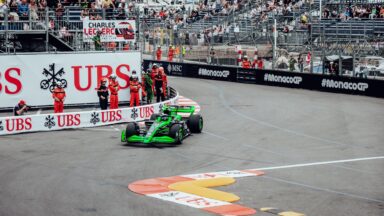 Guanyu Zhou, da Sauber