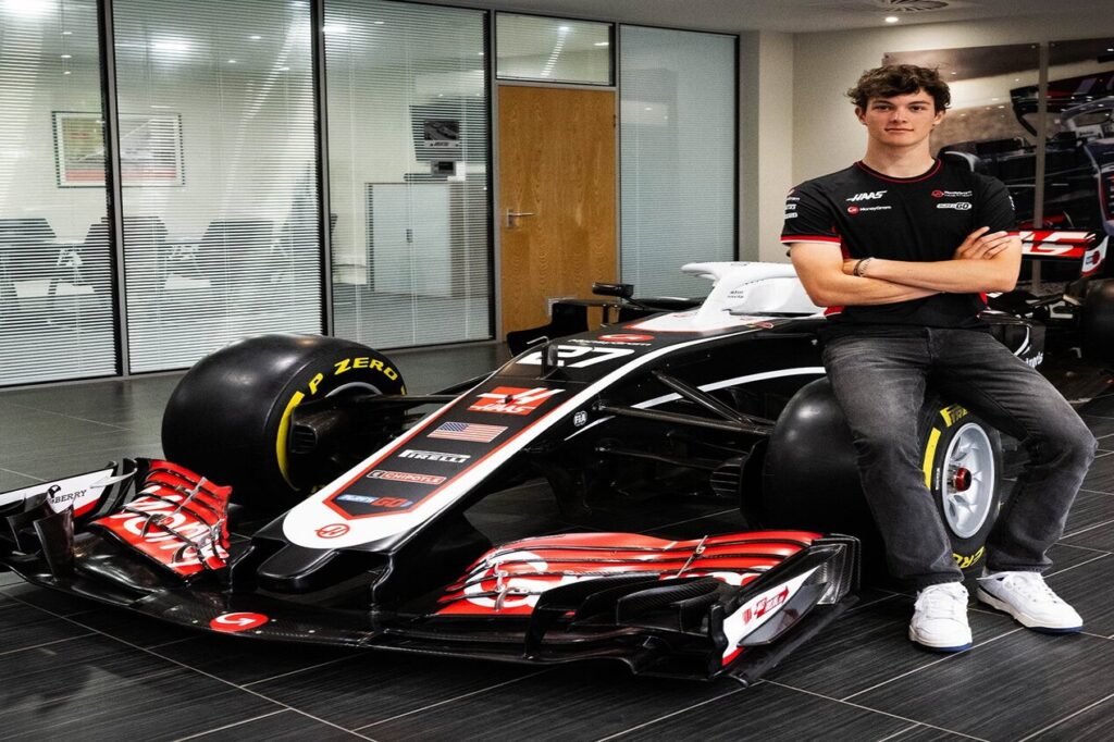 Oliver Bearman, novo piloto titular da Haas na Fórmula 1