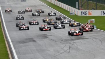 Largada do GP da Bélgica de Fórmula 1 em 2008