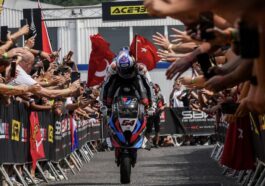 Toprak Razgatlioglu, piloto da BWM