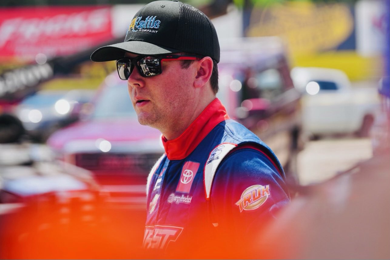 Erik Jones, piloto da Nascar