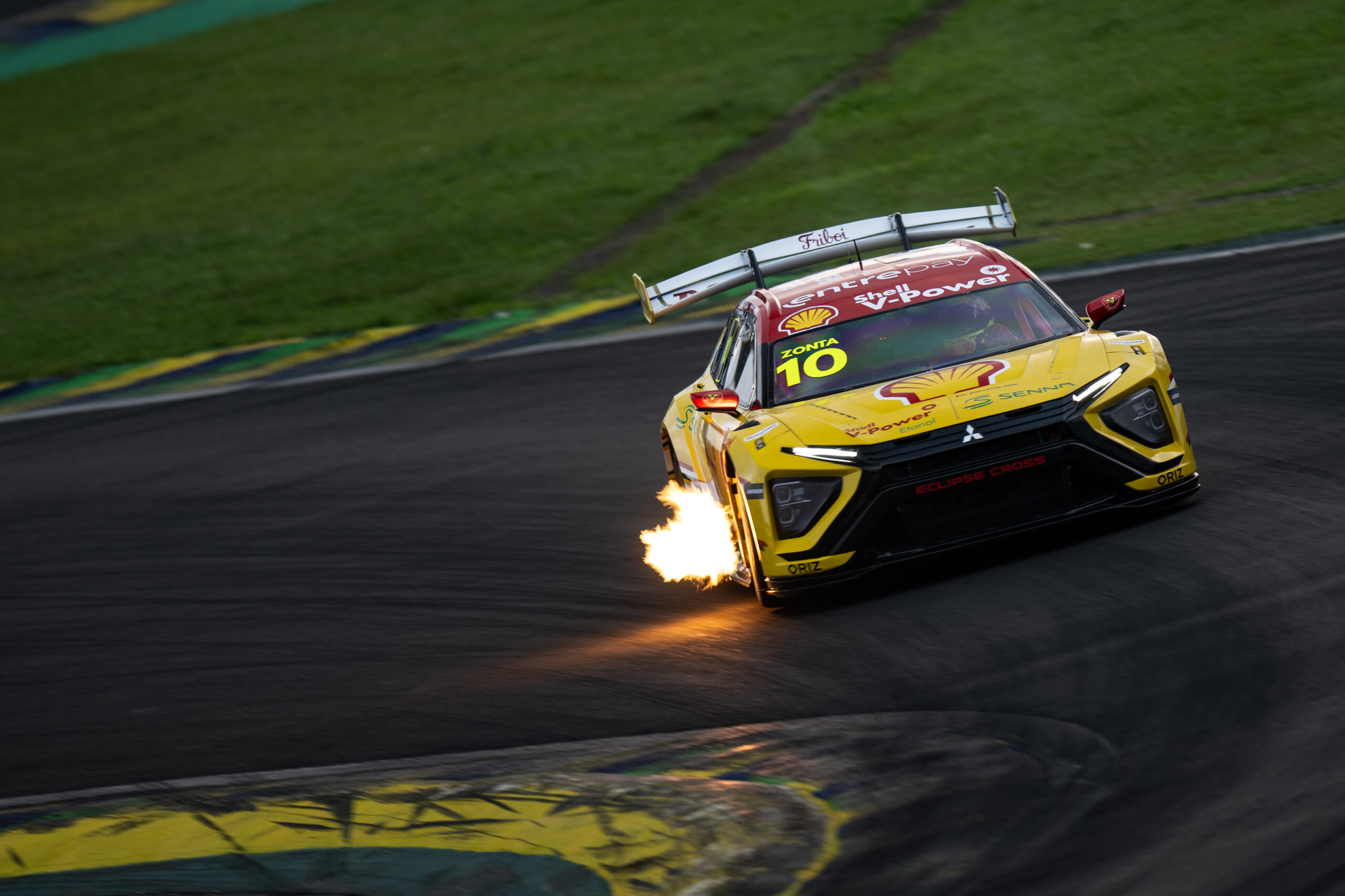 Ricardo Zonta abre a temporada 2025 da Stock Car colocando a Shell no terceiro lugar em Interlagos