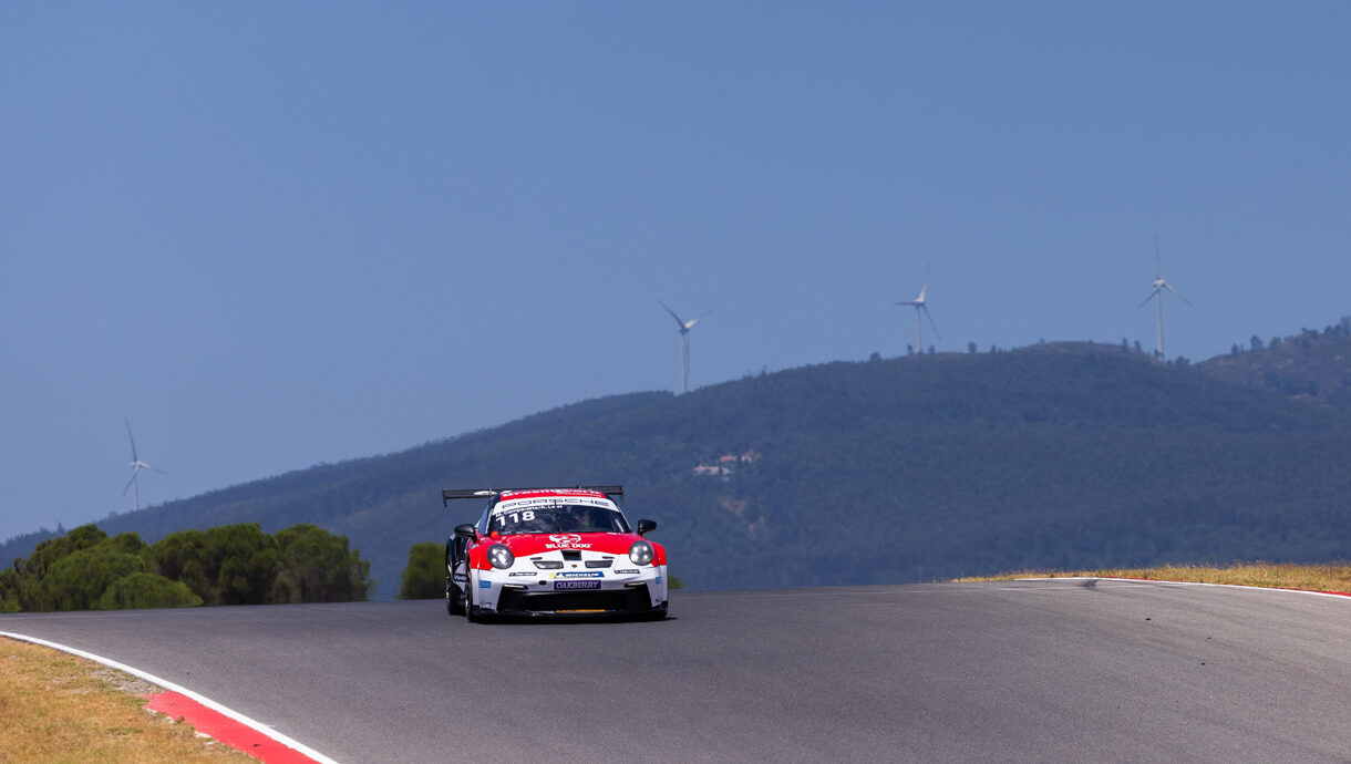 Matheus Comparatto encerra sexta-feira no Algarve no top 10 pela Porsche Cup Endurance