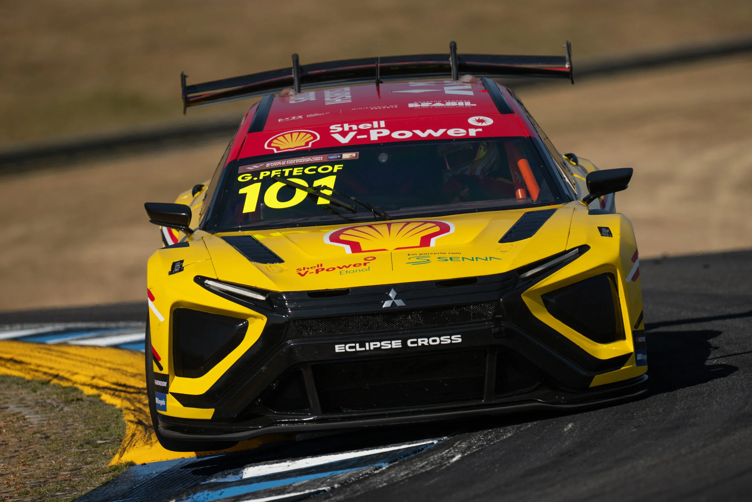 Stock Car: Petecof se segura em 4º no campeonato com a Shell após escalada de P28 para P14