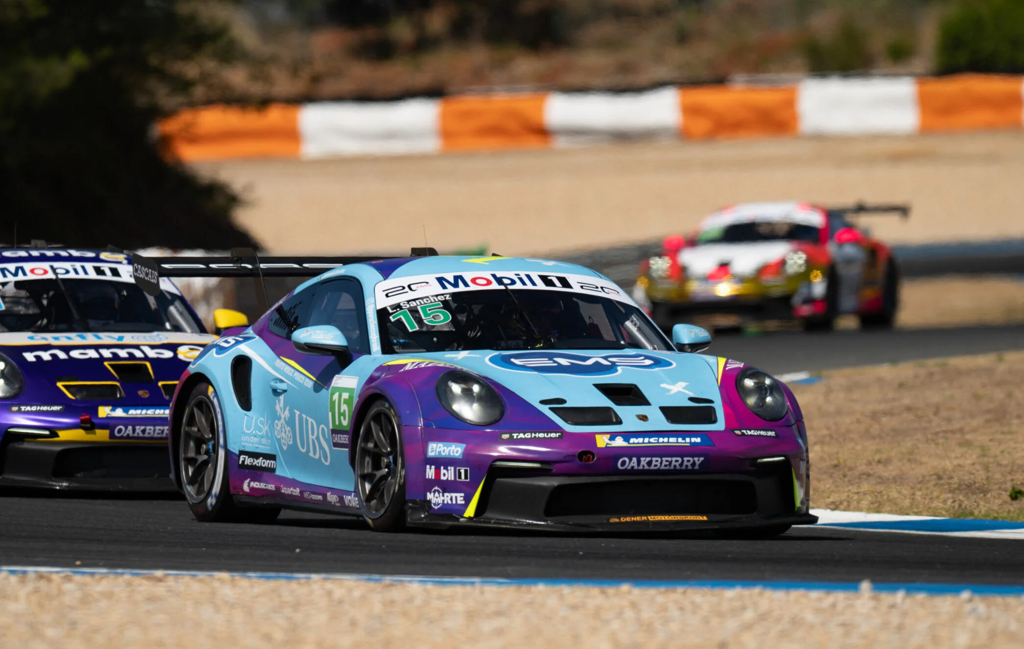 Leonardo Sanchez conquista segundo lugar na corrida 2 em Estoril e segue na liderança da Porsche Carrera Cup Rookie